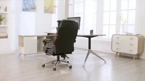 تصویر 2 از صندلی اداری با پشتی طبی برای حمایت ستون فقرات